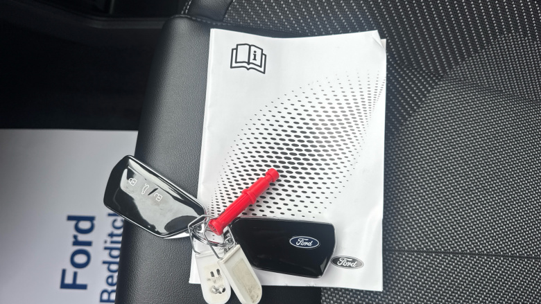 Ford Explorer 210kW Select 77kWh 5dr Auto Electric Estate